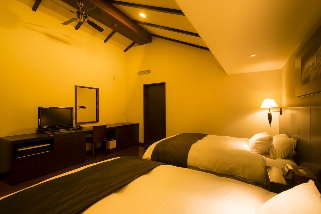โฮเต็ล ชิรากิคู Hotel เบ็ปปุ ภายนอก รูปภาพ