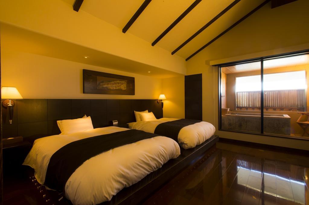 โฮเต็ล ชิรากิคู Hotel เบ็ปปุ ภายนอก รูปภาพ